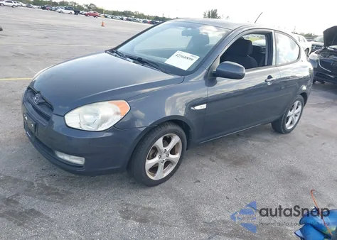 2010 Hyundai Accent Se z USA, uszkodzony, nr VIN KMHCN3AC1AU172732